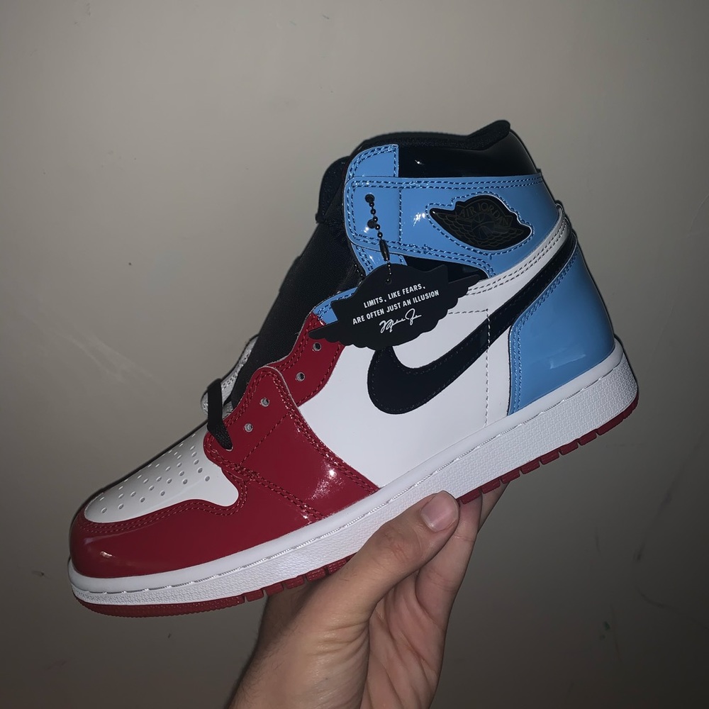 Jordan 1 High Fearless UNC Chicago Patent